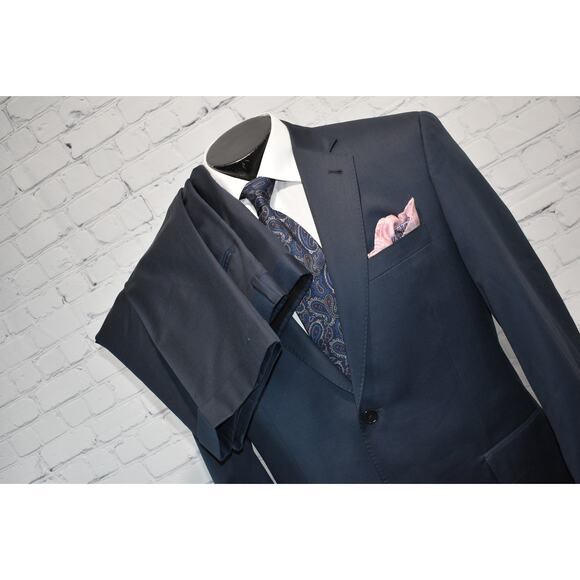 Jos A Bank Suit 2 Piece 2Btn Mens Size Jacket 41 R Wool Pants 35 x 30 Flat Front